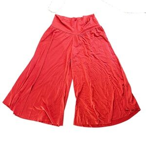 Women’s Y2K Red Gaucho Wide-Leg Pants
